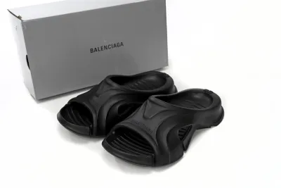 POP   Balenciaga Mold Slide Sandal Black 653873W3CE21000   02