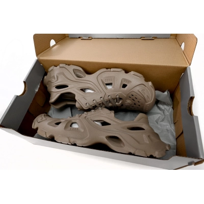 BALENCIAGA HD Mule Brown 735249 W3CES 2000 02