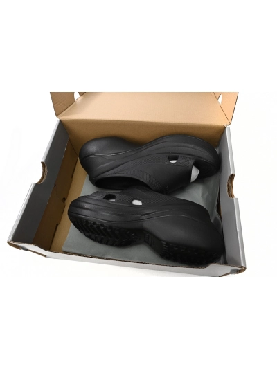 POP   BALENCIAGA Pool Crocs Black 677389 W158E 1000  02