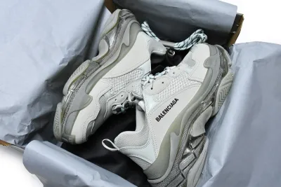 PKGoden   Balenciaga Triple S Grey 541624 W09O1 1705  02