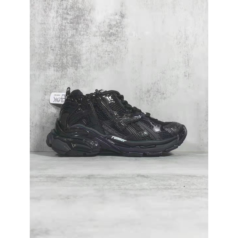 PKGoden  Balenciaga Runner Black 656065W3RA11000 
