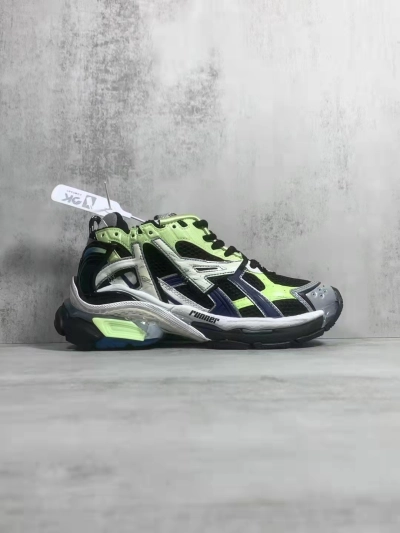 PKGoden   Balenciaga Runner Black Green 677403W3RB55179 01