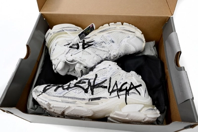 PKGoden   Balenciaga Runner White And Black Characters 677402 W3RBQ 9010  02