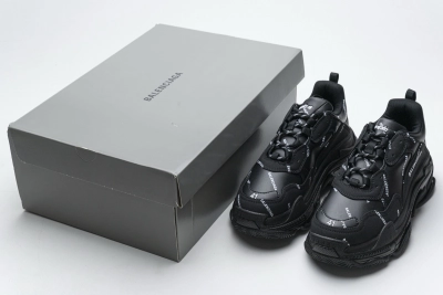 PKGoden   Balenciaga Triple S Black 524039 W06E2 2020  02