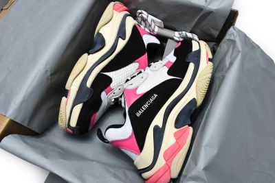 PKGoden   Balenciaga Triple S Black Pink 524039 W09O6 5671  02