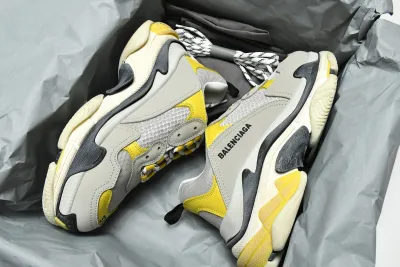 PKGoden   Balenciaga Triple S Grey Yellow 524037 W0E1 9000  02