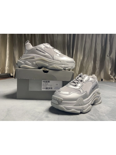 PKGoden   Balenciaga Triple S Light Gray Silver 536737 W2FS2 8100  02