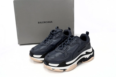 PKGoden   Balenciaga Triple Black And White Powder 524039 W2FAD 4197  02