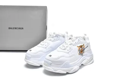 PKGoden   Balenciaga Triple S Tiger Year Limit 02