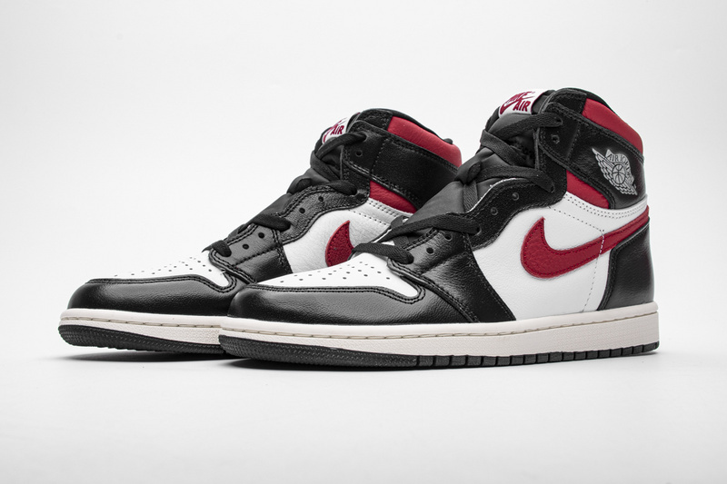 PKgoden Jordan 1 Retro High Black Gym Red,555088-061