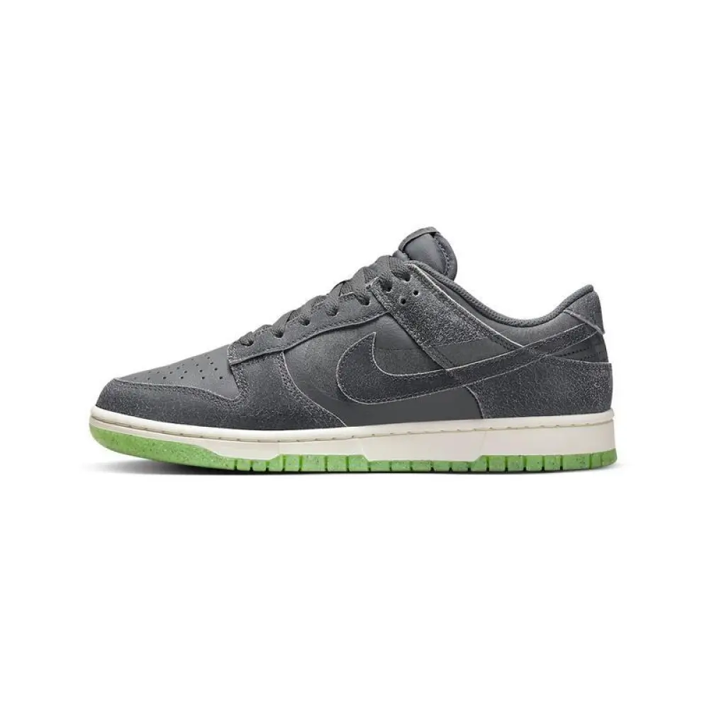 PKGoden Dunk Low Retro PRM Halloween (2022)  DQ7681-001