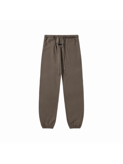 Fear of God Essentials Relaxed Sweatpant 01