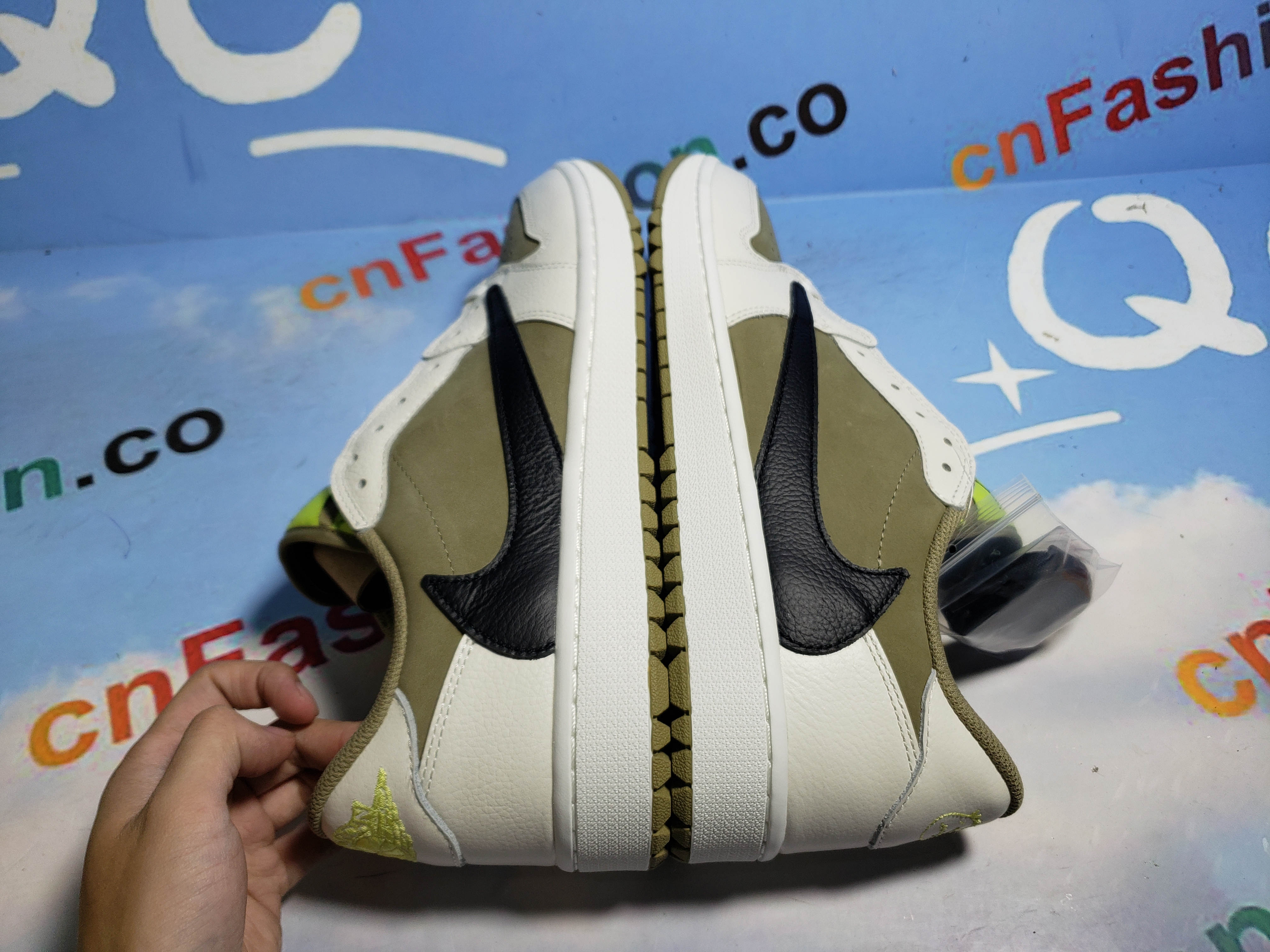 PKGoden Jordan 1 Retro Low Golf Travis Scott Neutral Olive, FZ3124-200