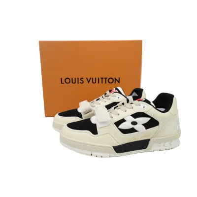 LOUIS VUITTON Trainer White Black 02