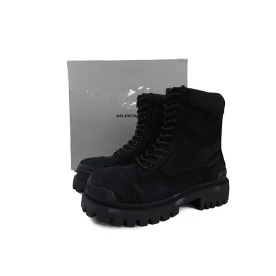 Balenciaga Strike Black 02