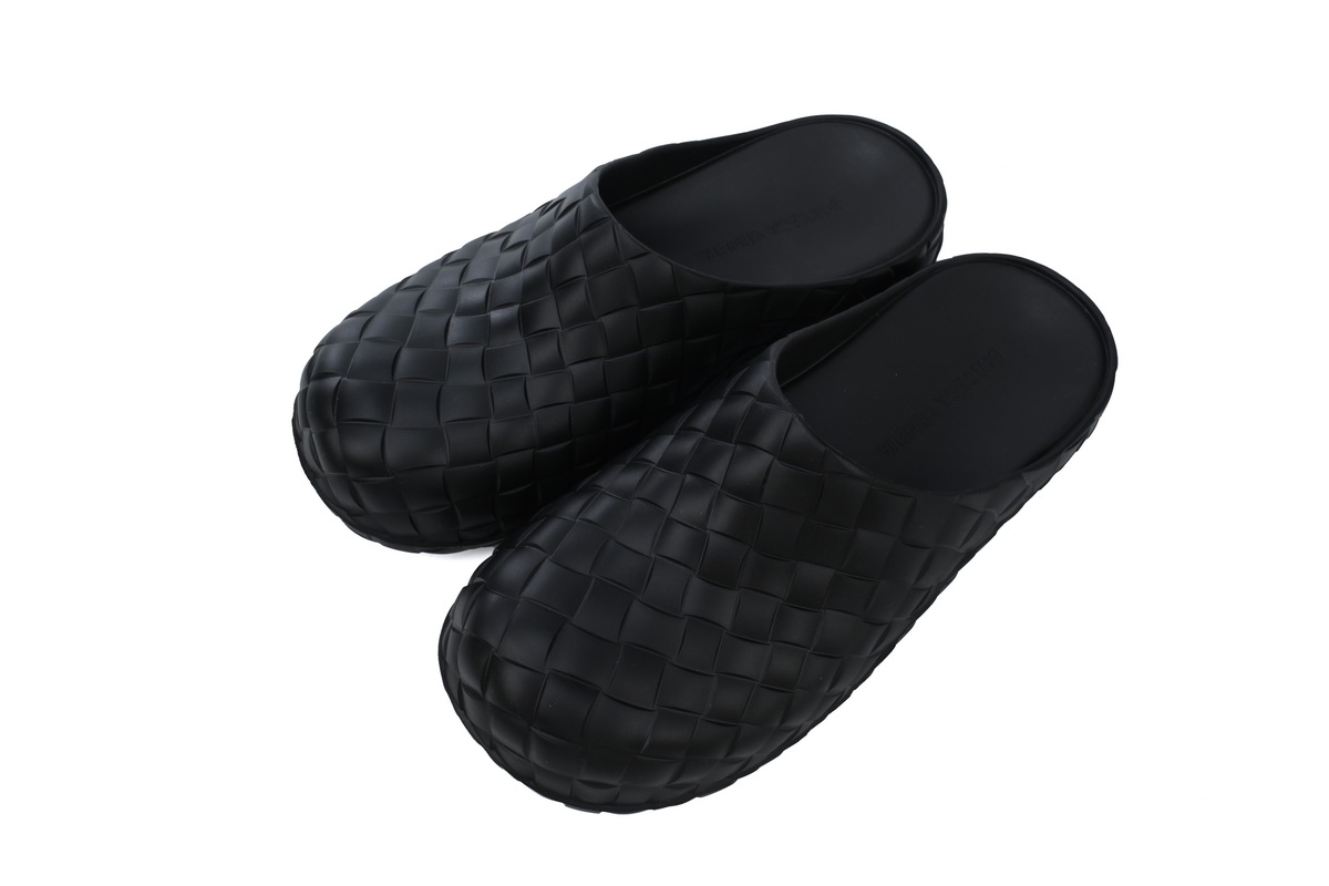 Bottega Veneta Slider Sandals Black