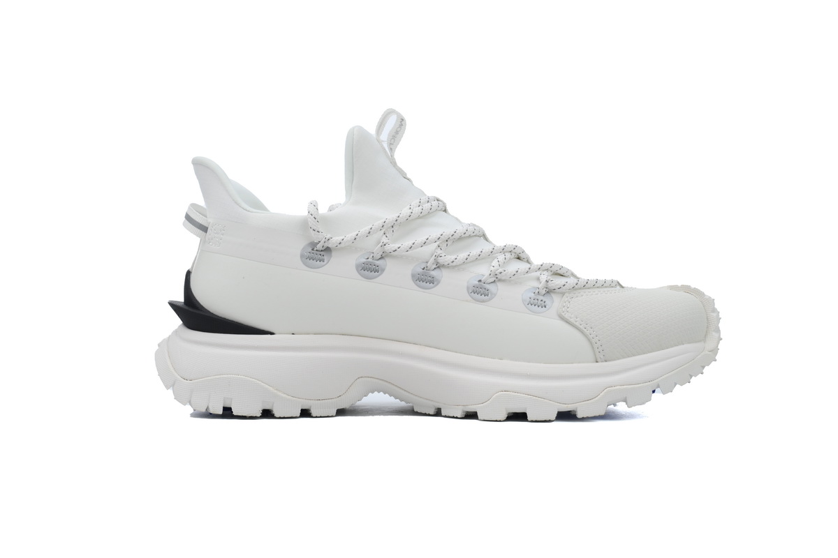 Moncler White Black I209A4 M002 40 M3457001 