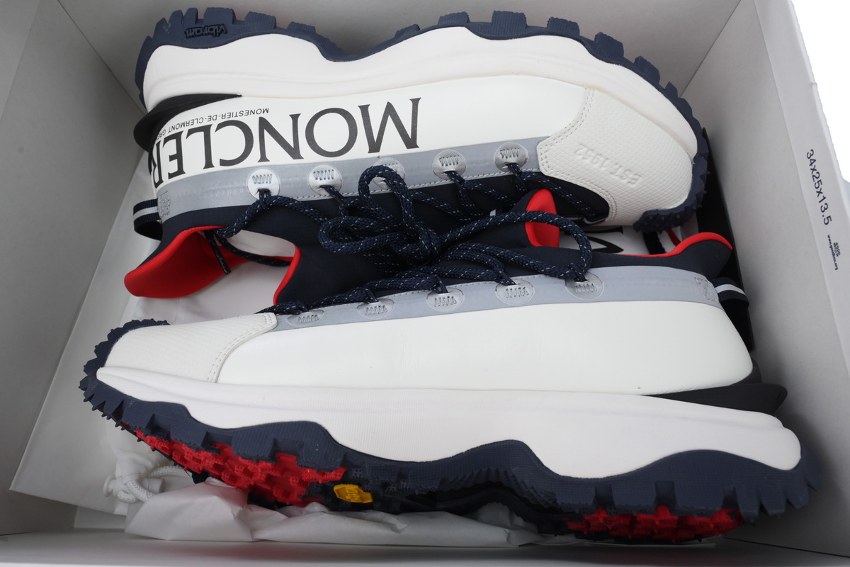 Moncler White Blue Red I209A4 M002 40 M3457P70 