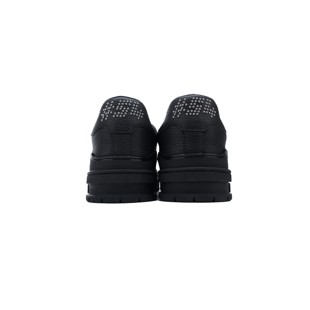 PKGoden LOUIS VUITTON Trainer Black rivets
