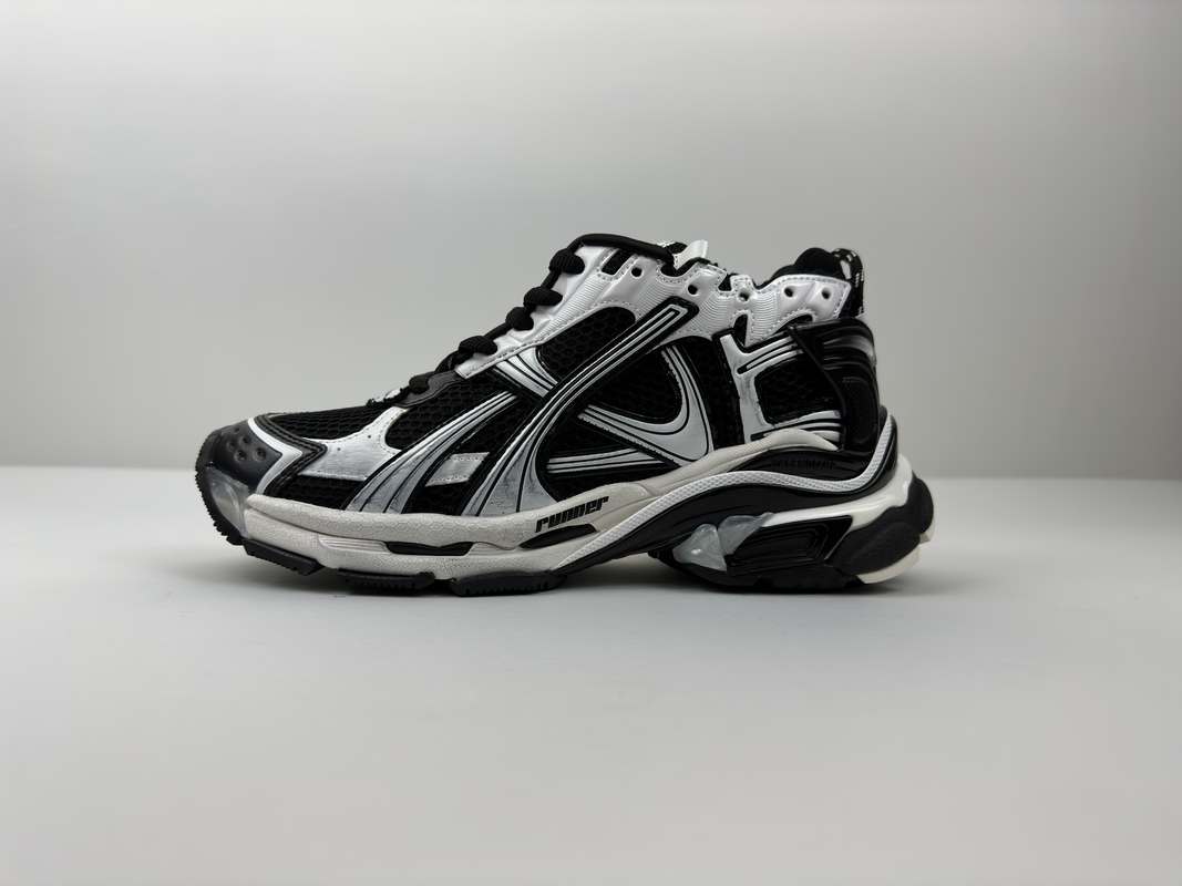 PKGoden Balenciaga 7.5th Runner White Black