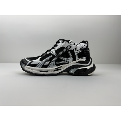 PKGoden Balenciaga 7.5th Runner White Black 01