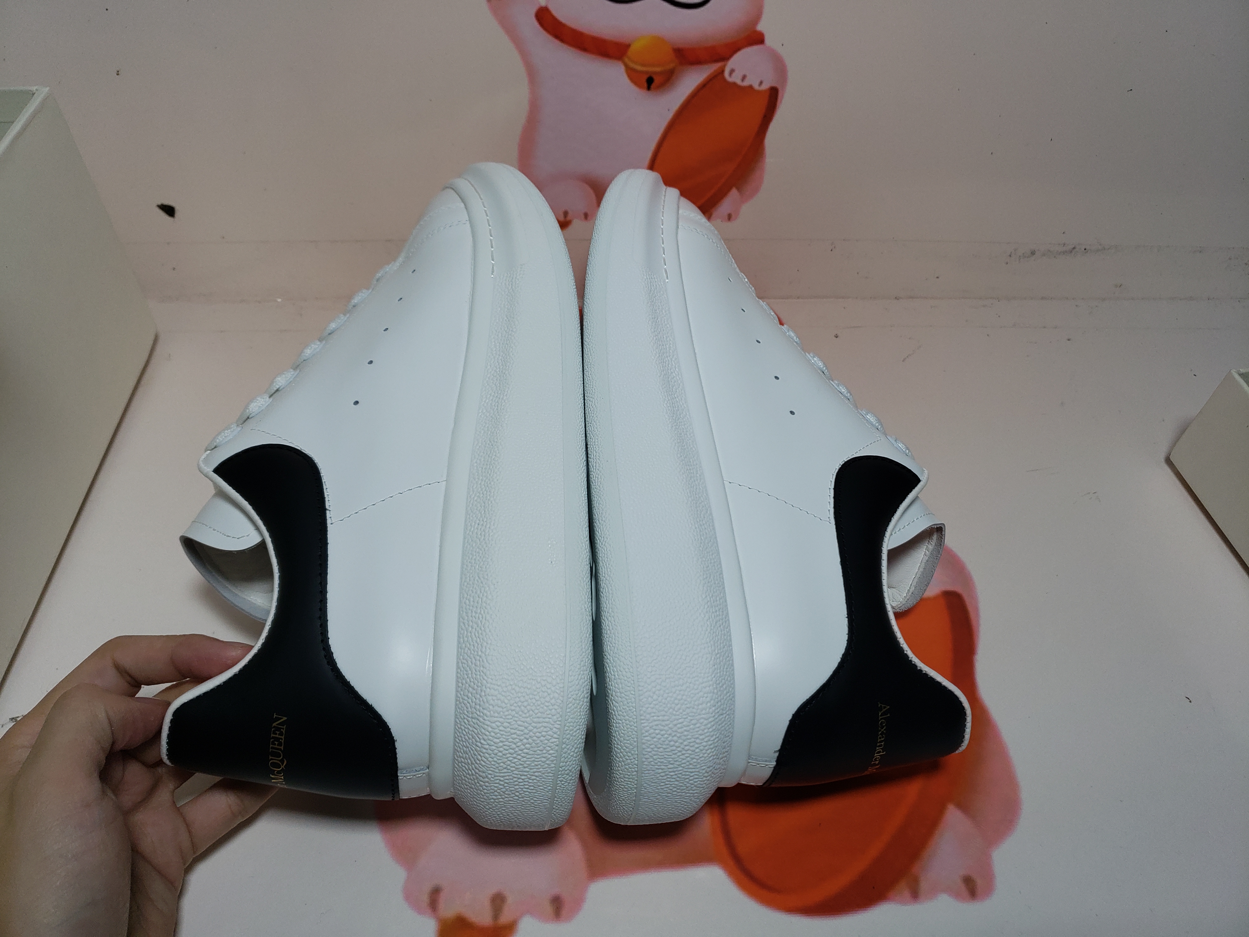 Alexander McQueen Sneaker Dlack Skin