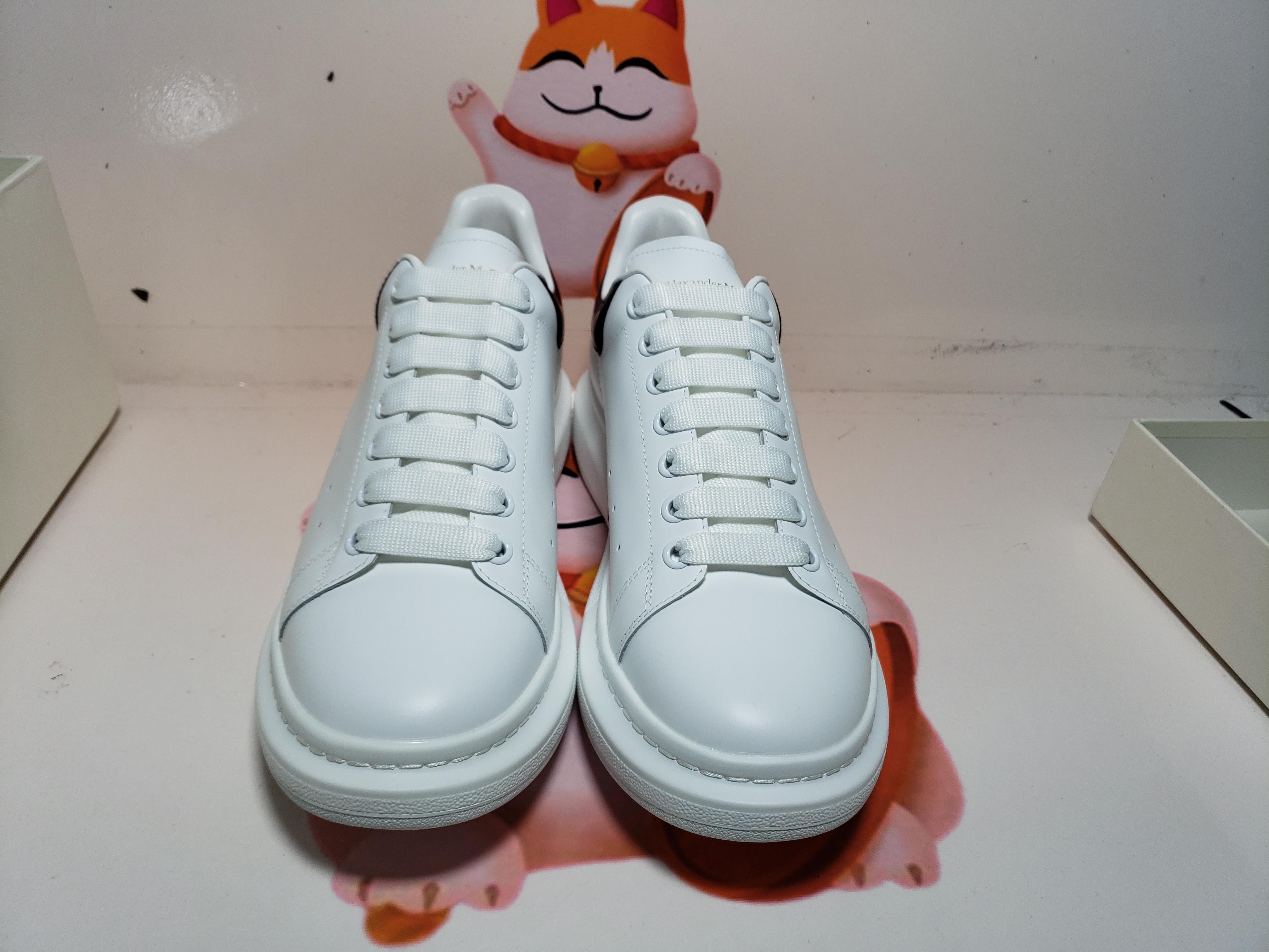 Alexander McQueen Sneaker Dlack Skin