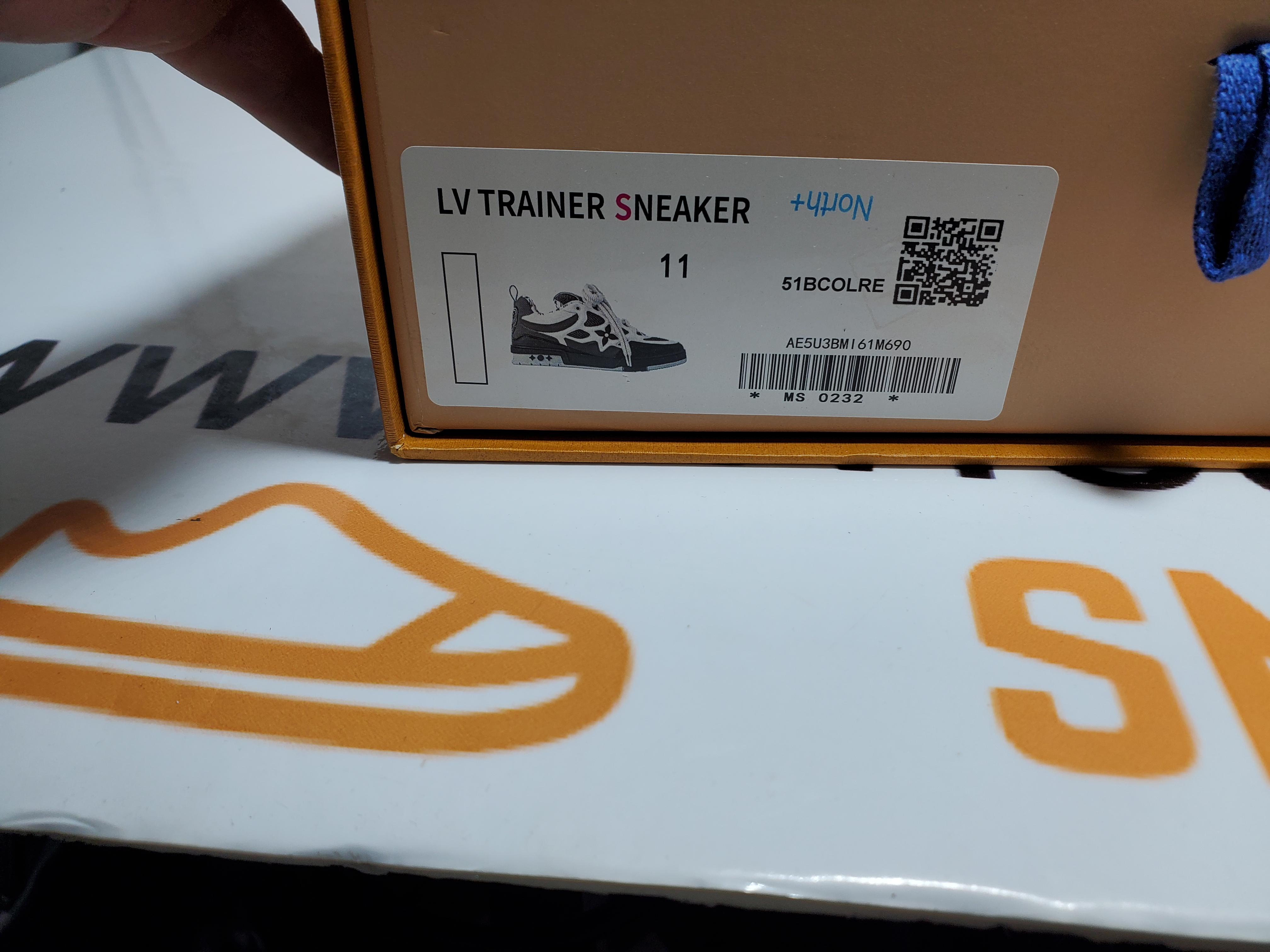 PKGoden Louis Vuitton Leather lace up Fashionable Board Shoes Black Gray 1AC52M