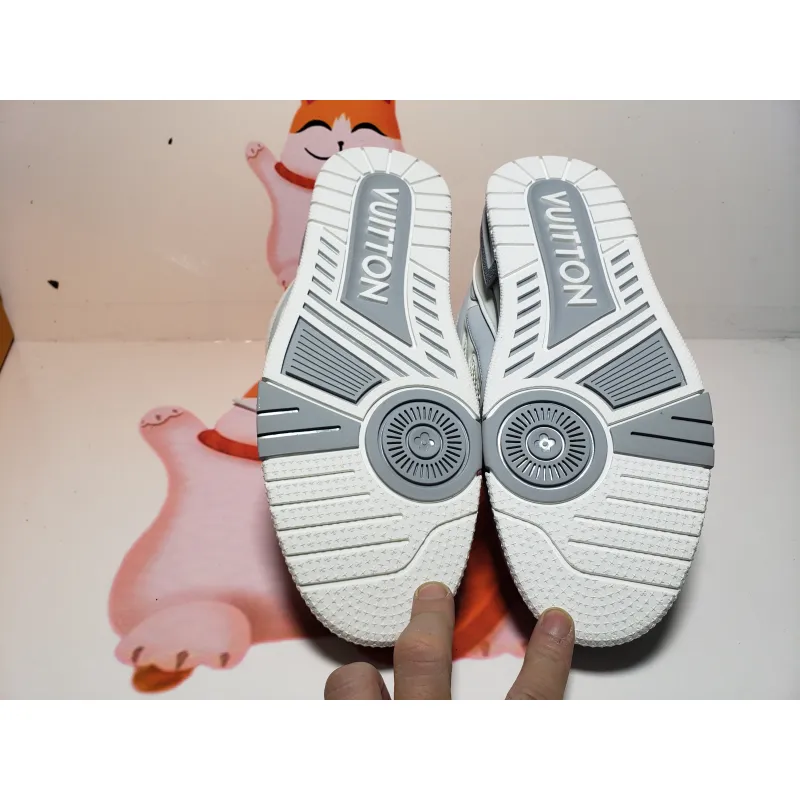 PKGoden Louis Vuitton Leather lace up Fashionable Board Shoes White Gray 1ACQP4 
