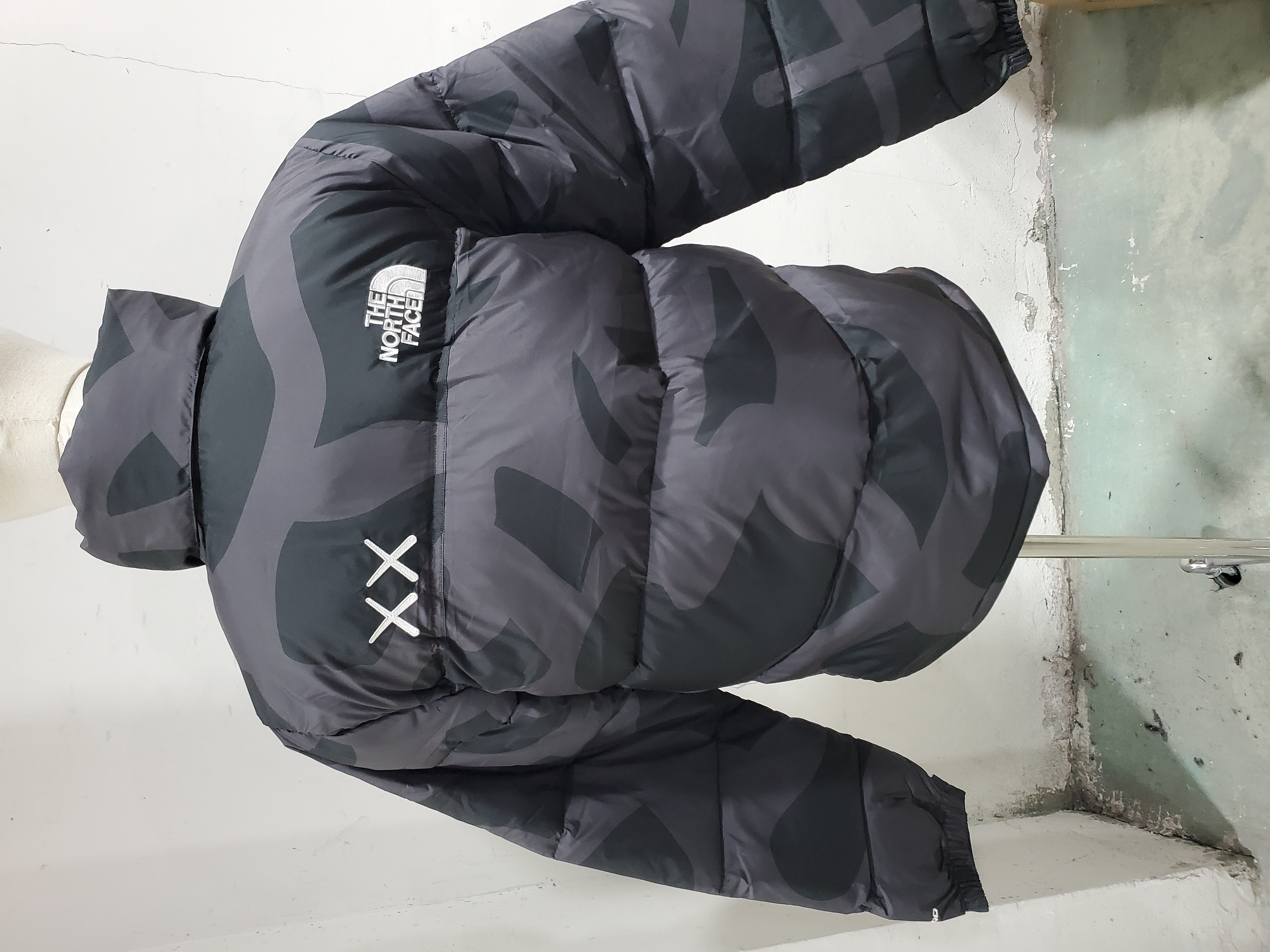 TheNorthFace Splicing White And XX black
