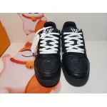PKGoden  Louis Vuitton Trainer All Black Embossing 1AARER 