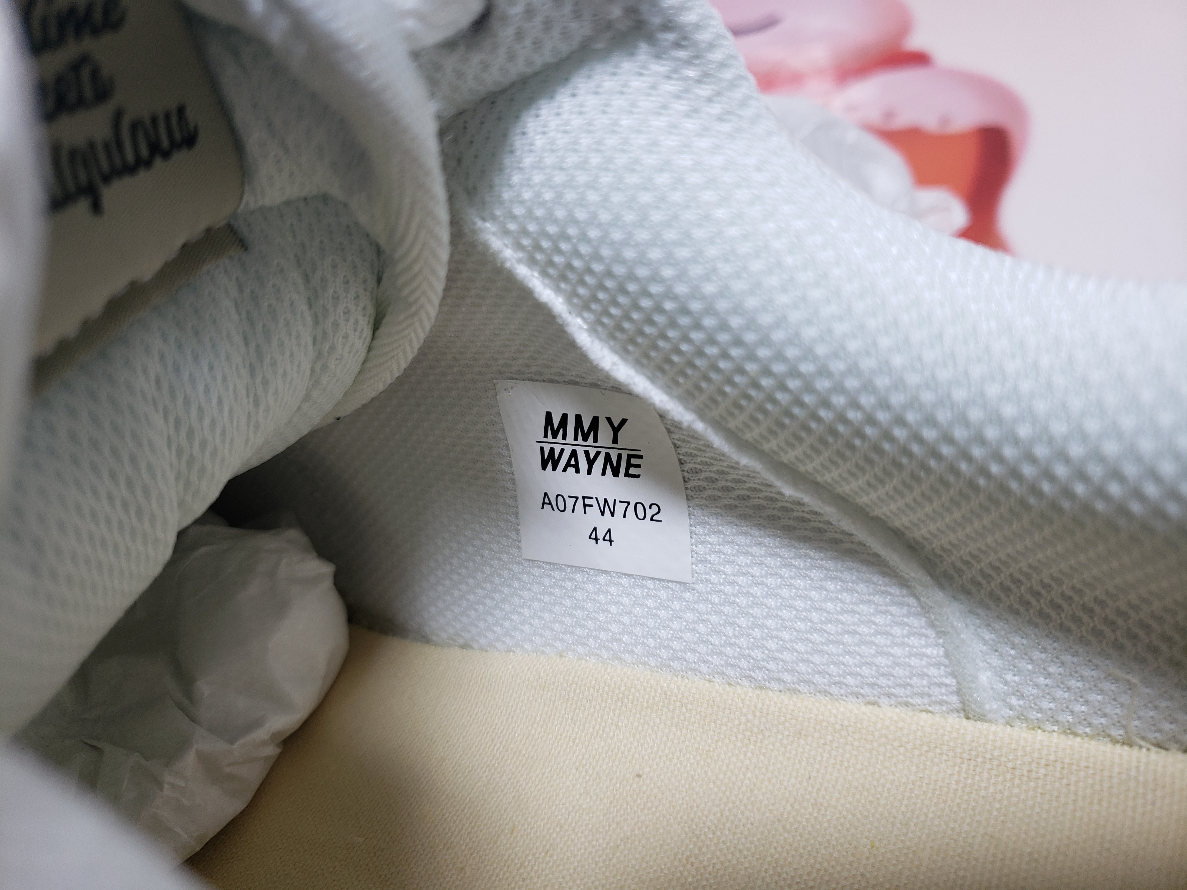 PKGoden  MIHARA YASUHIRO White And White Gray Low, NO.744