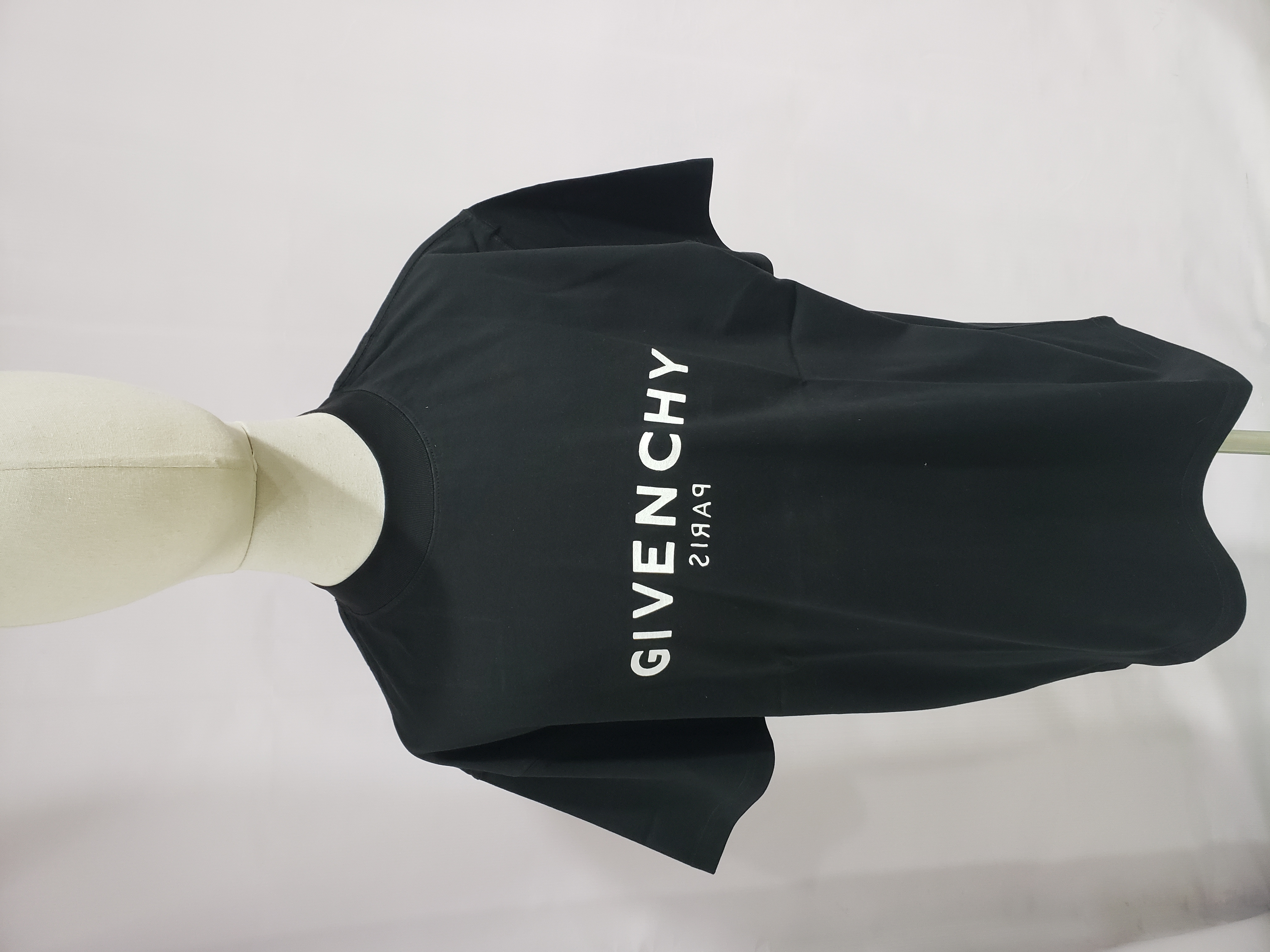 Givenchy 24SS altered letter short sleeve T-shirt 1902 T-Shirts