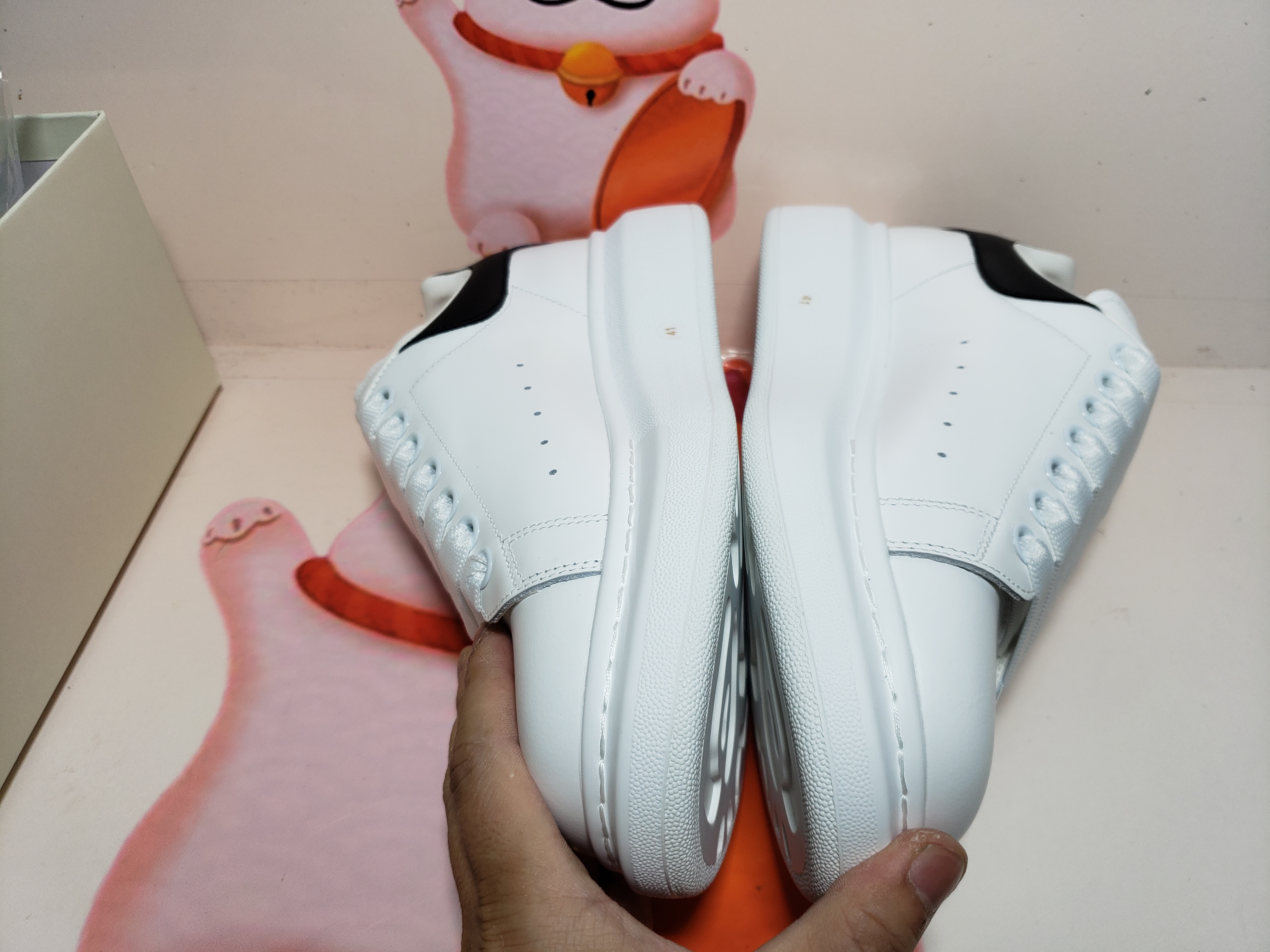 PKGoden  Alexander McQueen Sneaker Ivory White Black