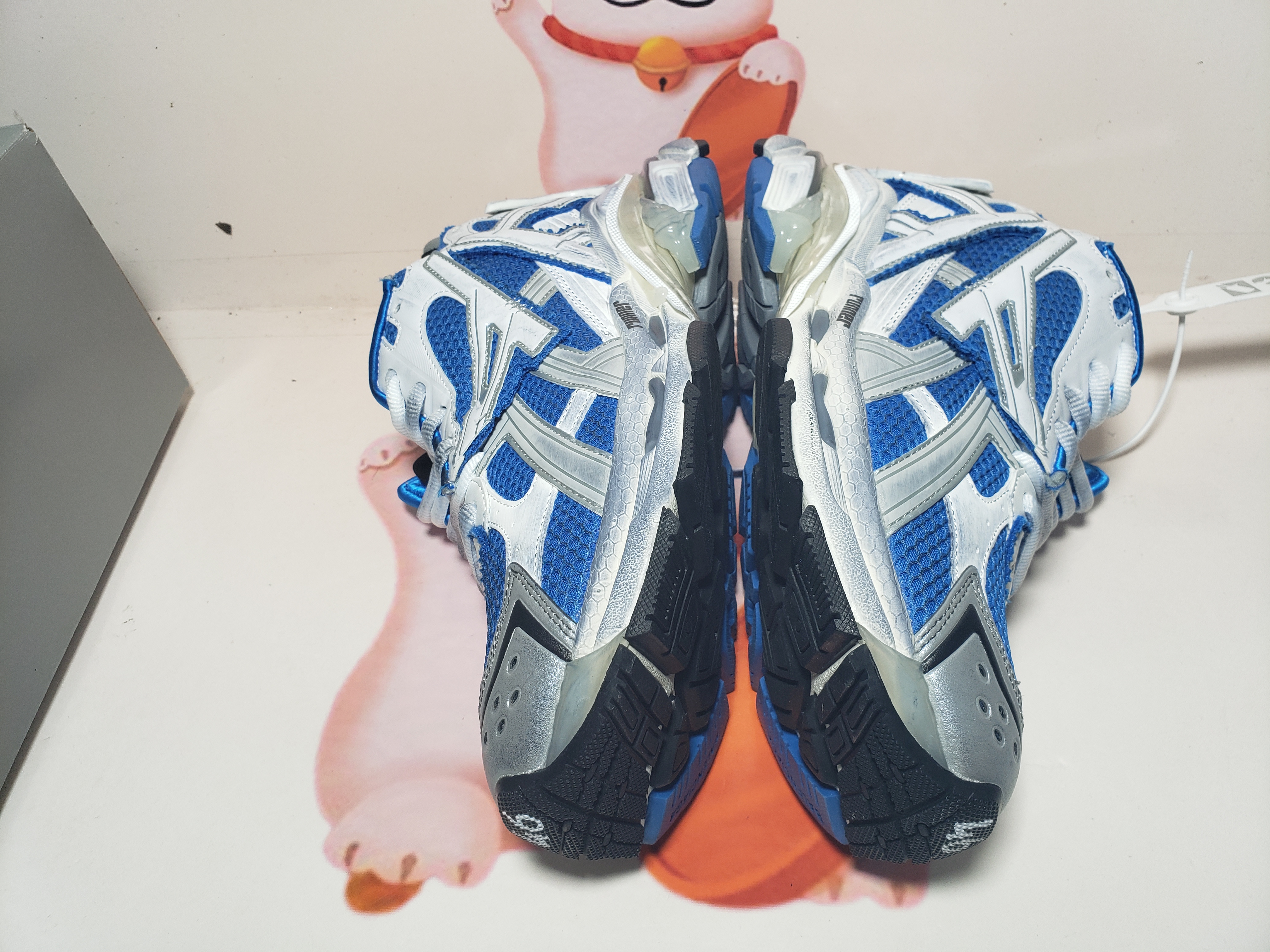 Balenciaga Runner White Blue 677403W3RB34912