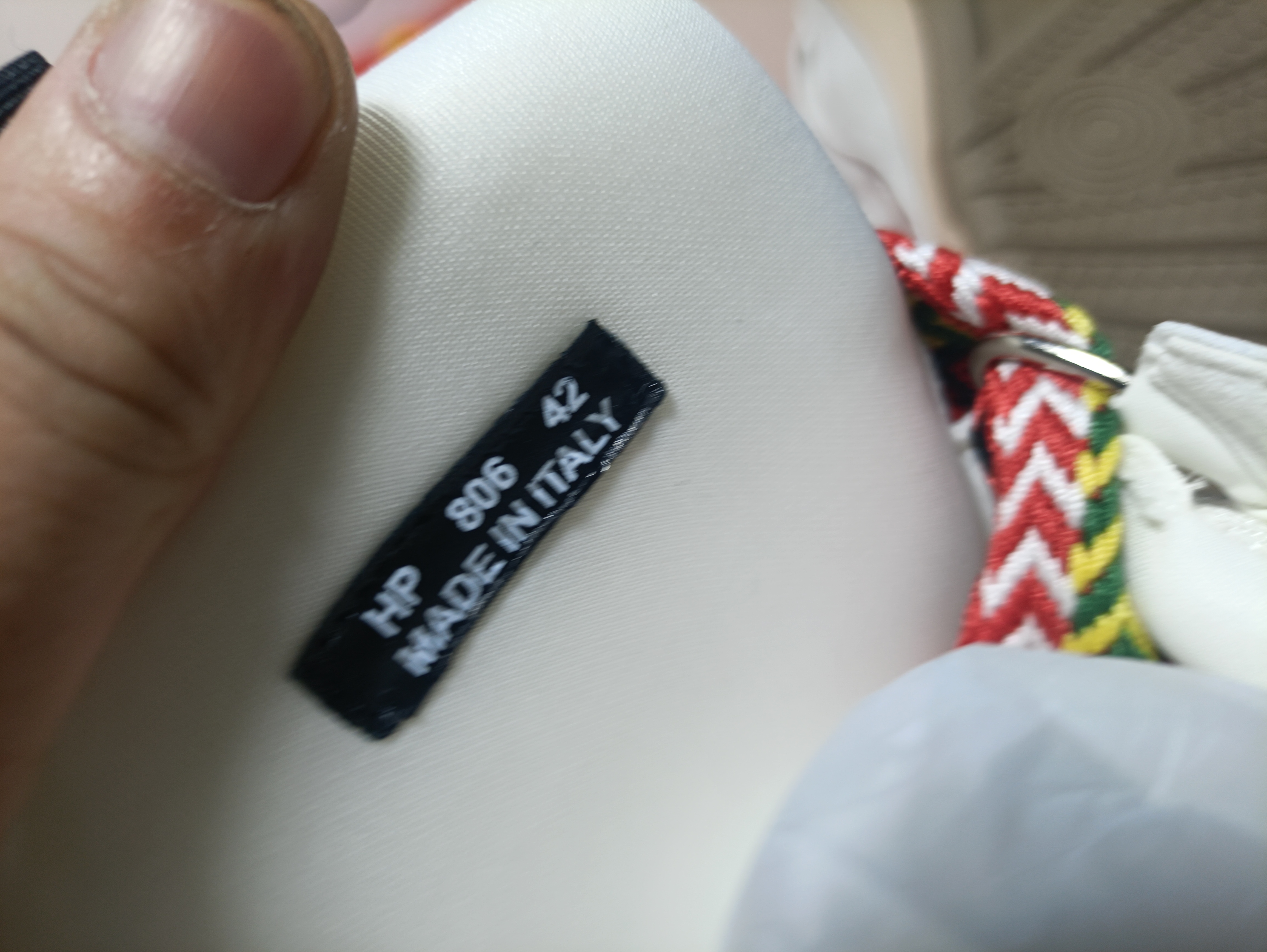 LANVIN White，FM-SKRK11-DRAG-A2000