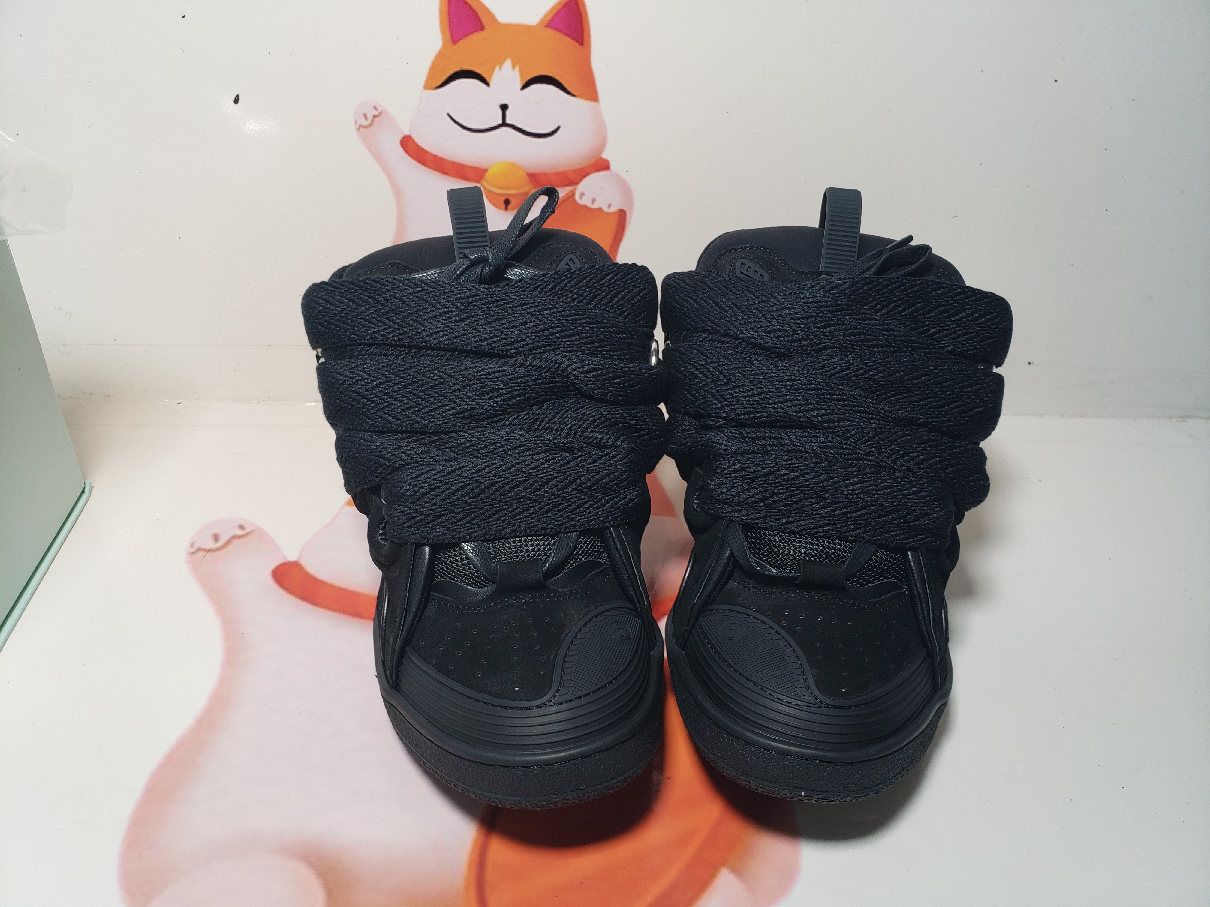 Lanvin Leather Curb Triple Black