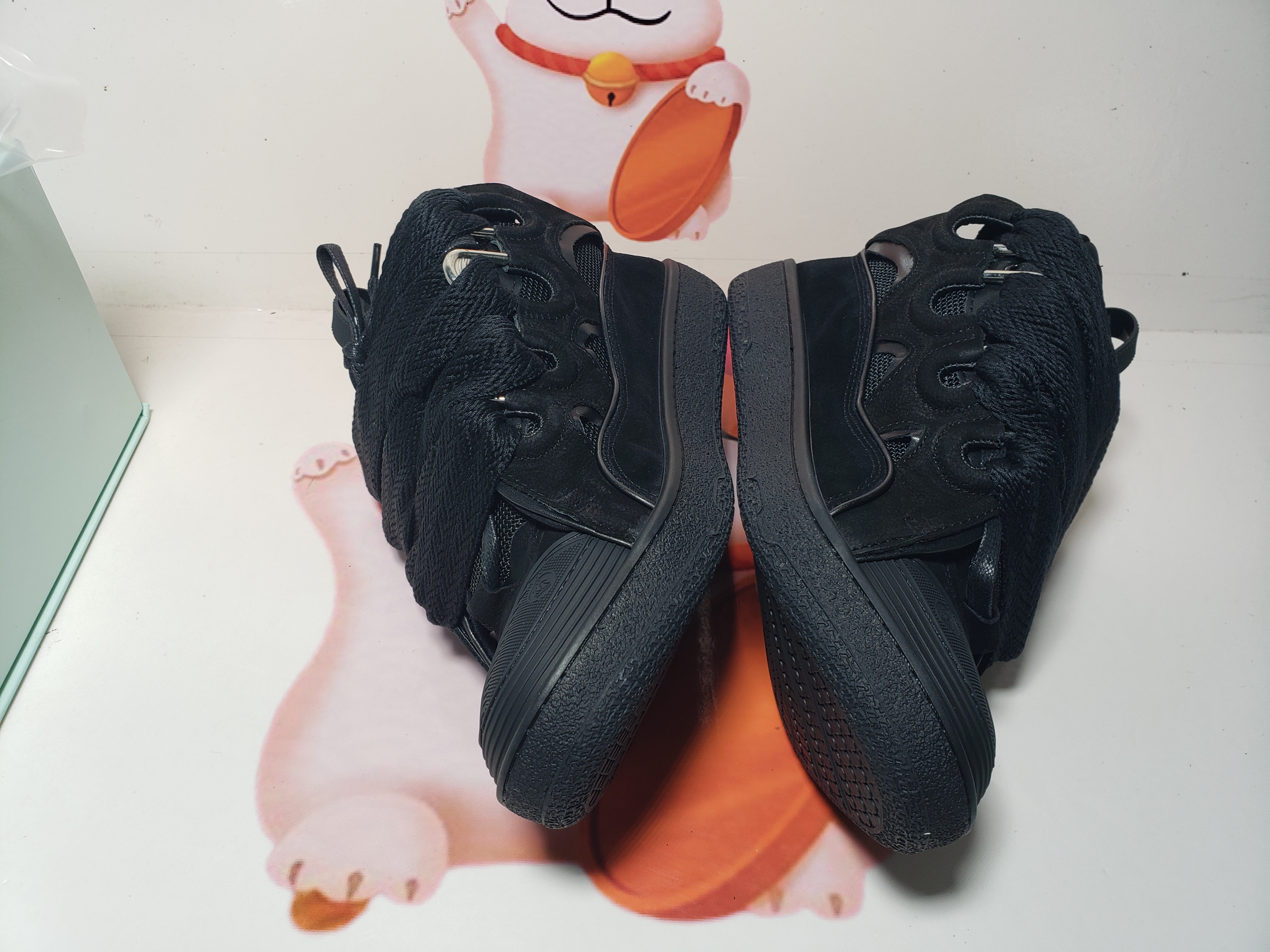 Lanvin Leather Curb Triple Black