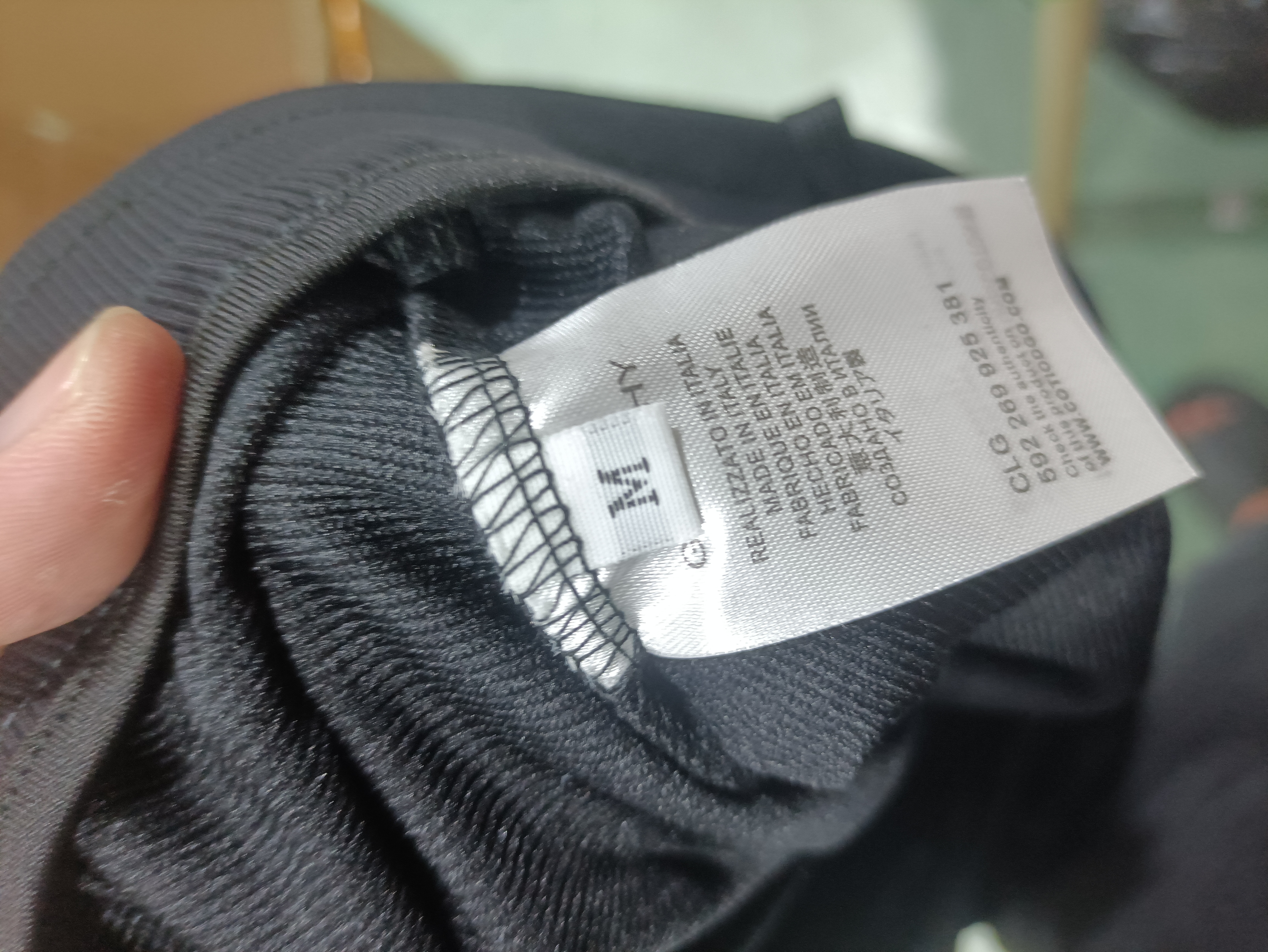 Givenchy-classic letter embroidered quarter shorts pants