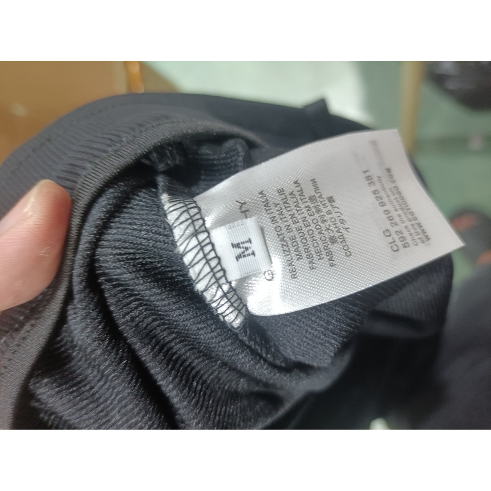 Givenchy-classic letter embroidered quarter shorts pants