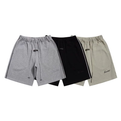 FOG Essentials Shorts Pants K261 01
