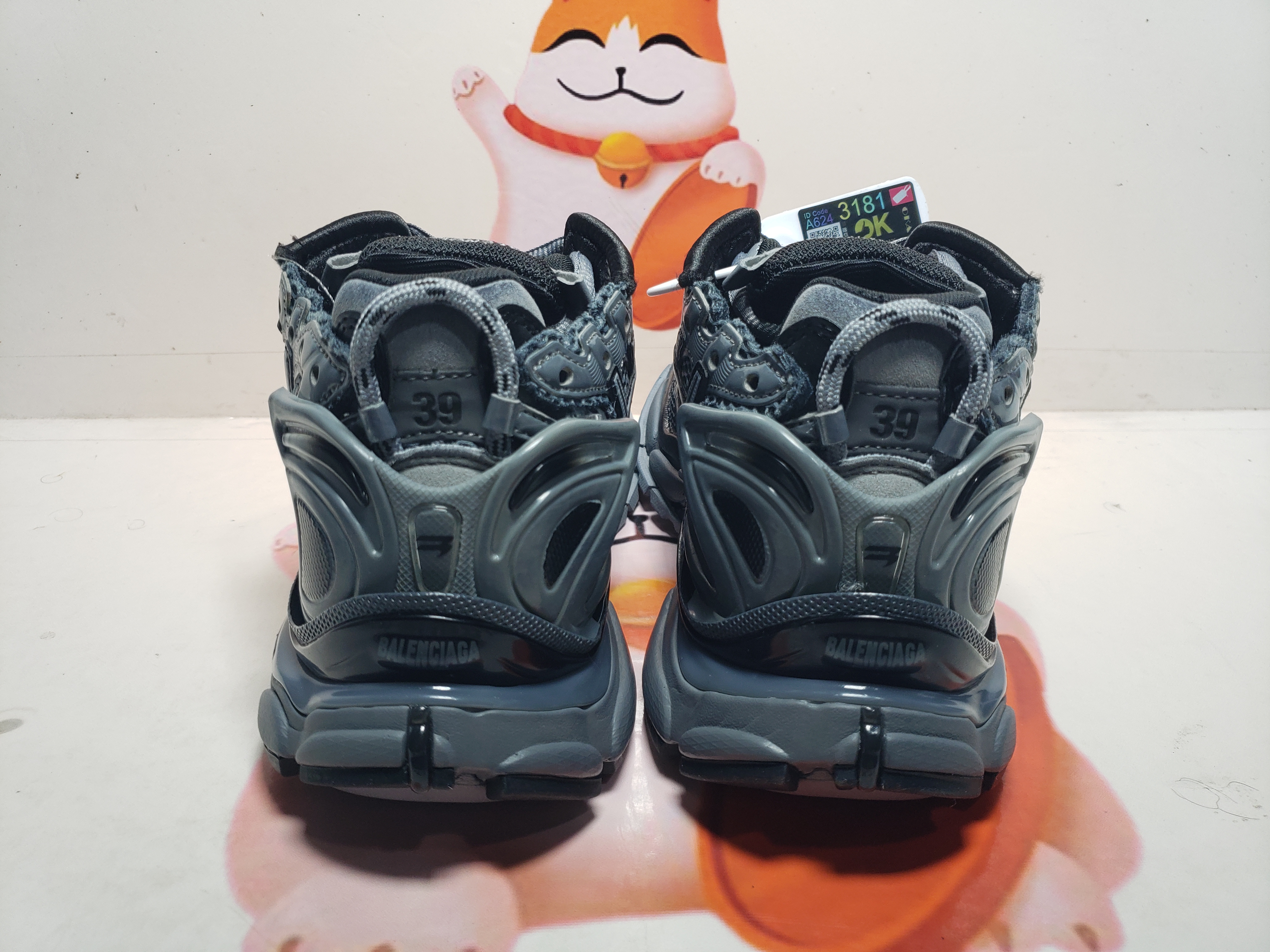 Balenciaga 7th Runner All Black Gray 677402 W3RB2 1515