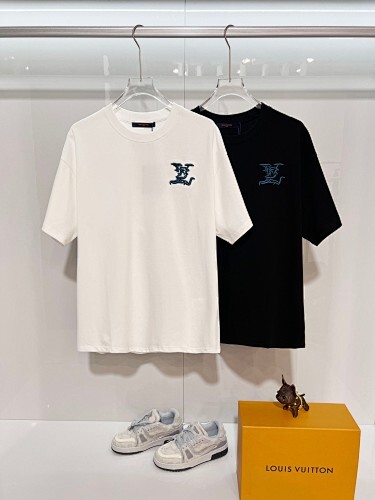 Louis Vuitton T-Shirt Black/White H1406