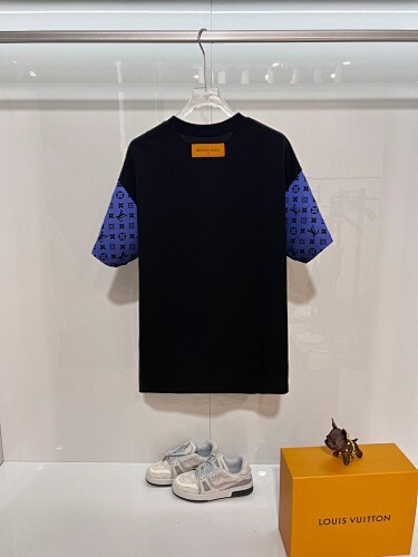Louis Vuitton T-Shirt Black/White H1407