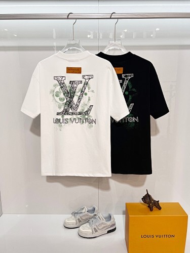 Louis Vuitton T-Shirt Black/White H1410
