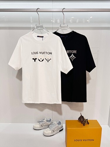 Louis Vuitton T-Shirt Black/White H1412