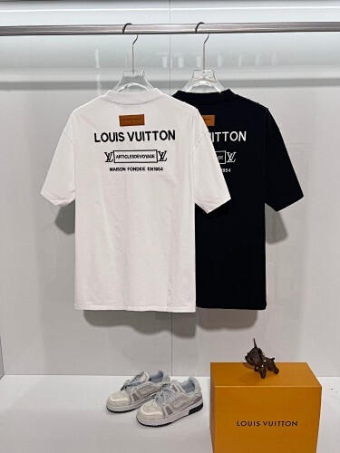 Louis Vuitton T-Shirt Black/White H1503