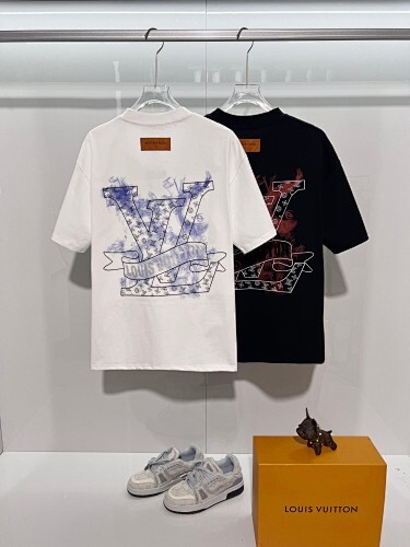 Louis Vuitton T-Shirt Black/White H1504