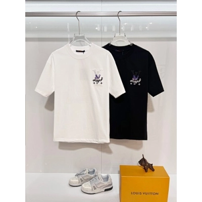 Louis Vuitton T-Shirt Black/White H1507 02