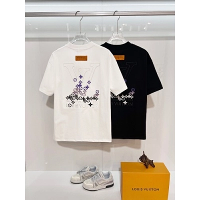 Louis Vuitton T-Shirt Black/White H1507 01
